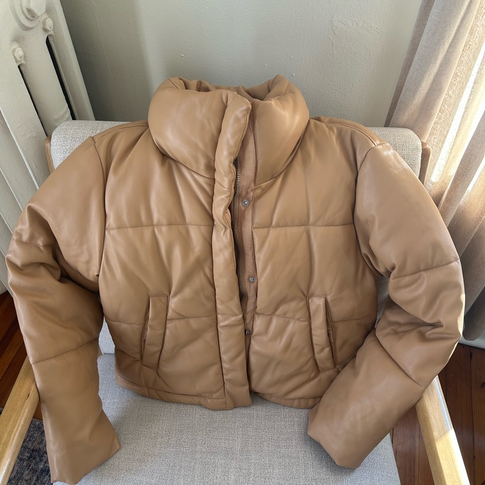 Abercrombie & Fitch Vegan Leather Mini Puffer Jacket